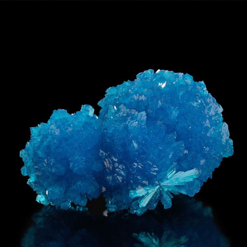 Blue Cavansite Mineral Semi-Precious Gemstone Cavansite Pentagonite Mineral Rare Blue Cavansite Specimen from Wagholi Poona