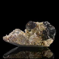 Cassiterite, 14.5 x 8 x 6.5 cm.